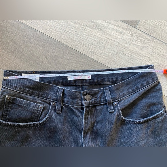 Levi’s Middy Straight EUC - Picture 4 of 6